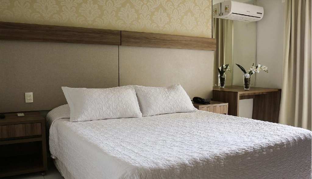 Aram Ponta Negra Hotel 