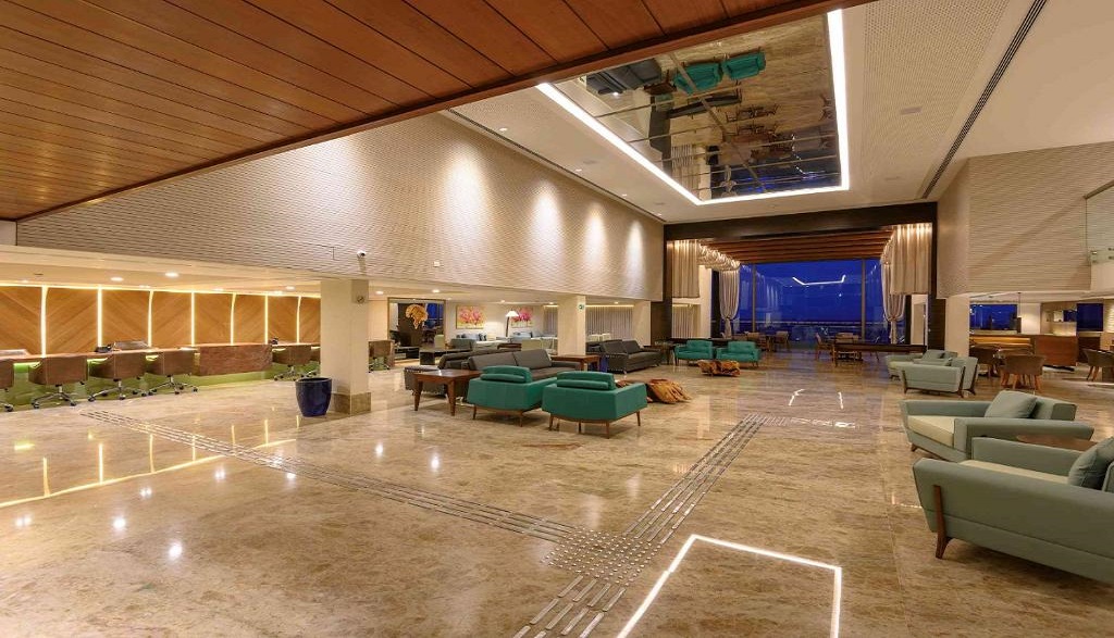 Vogal Luxury Beach Hotel & Spa 