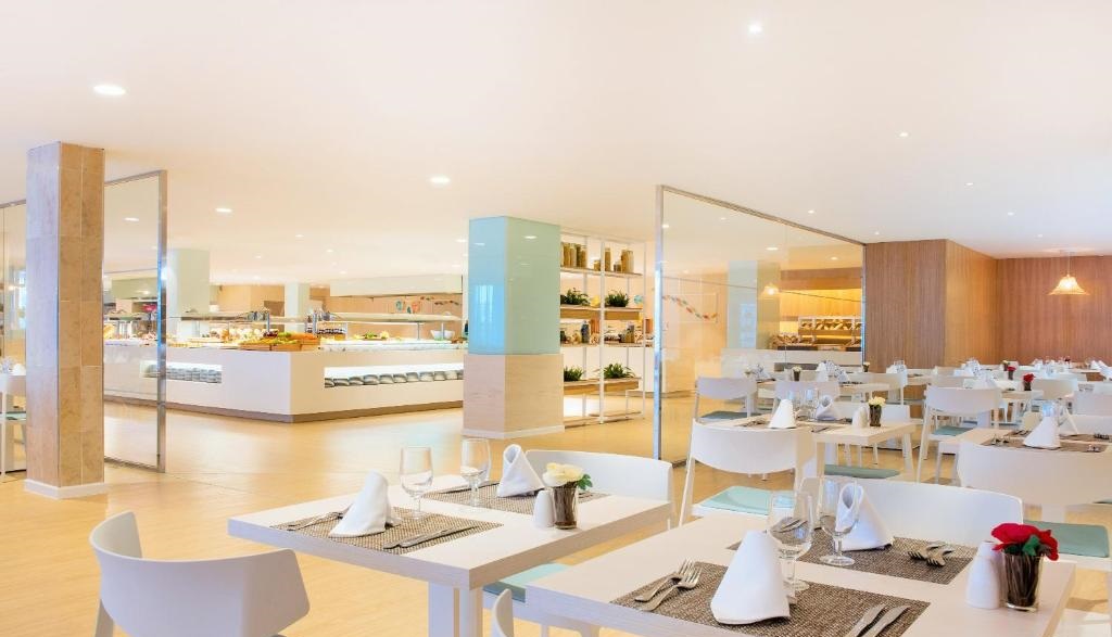 Iberostar Waves Playa de Muro