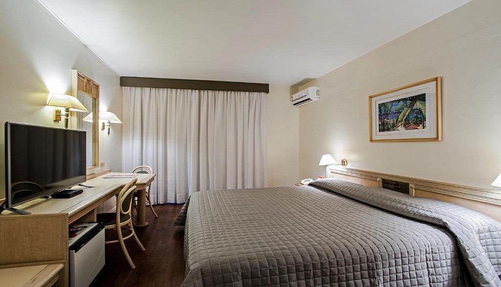 Trevi Hotel & Business 