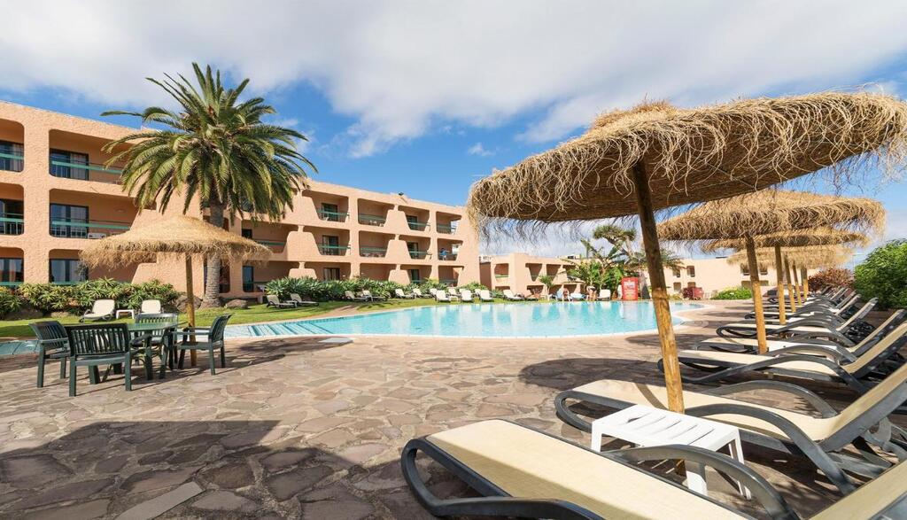 Dom Pedro Garajau Madeira