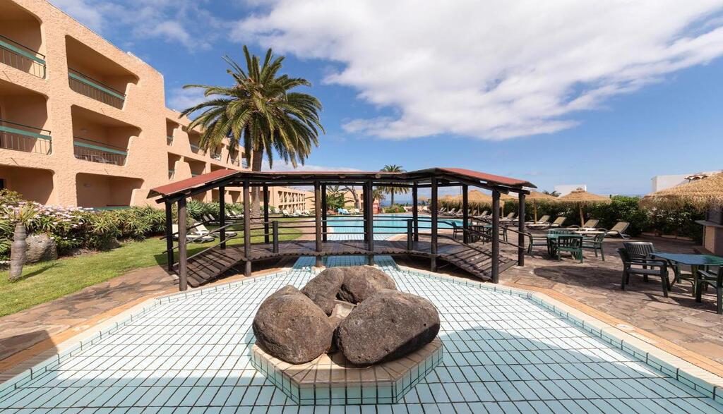 Dom Pedro Garajau Madeira