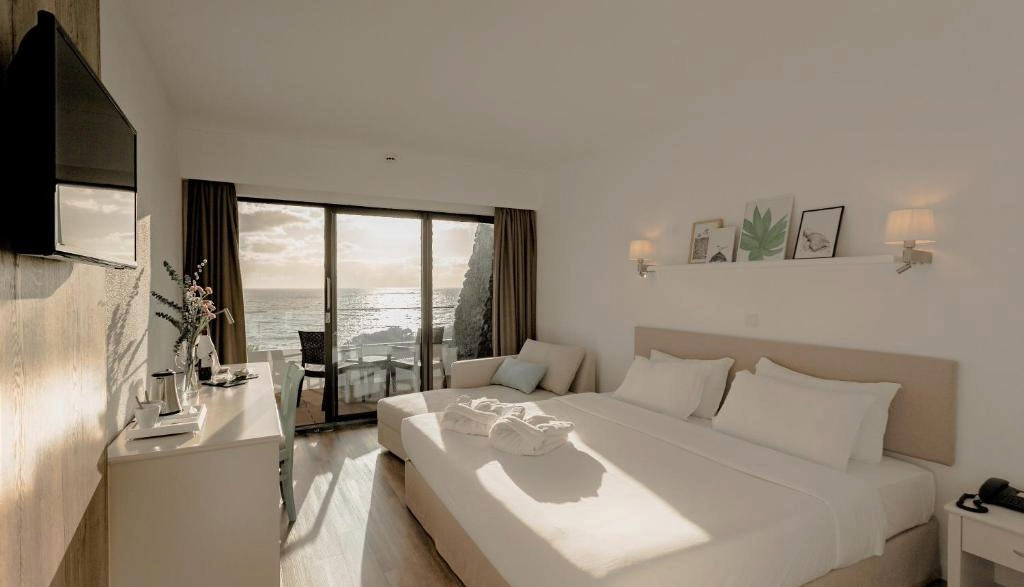 Caloura Hotel Resort