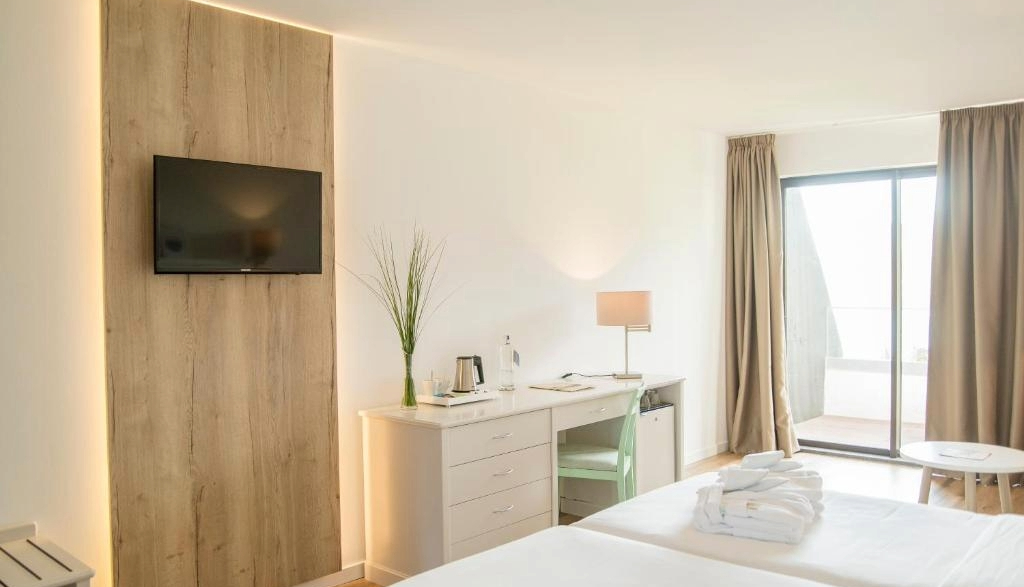 Caloura Hotel Resort