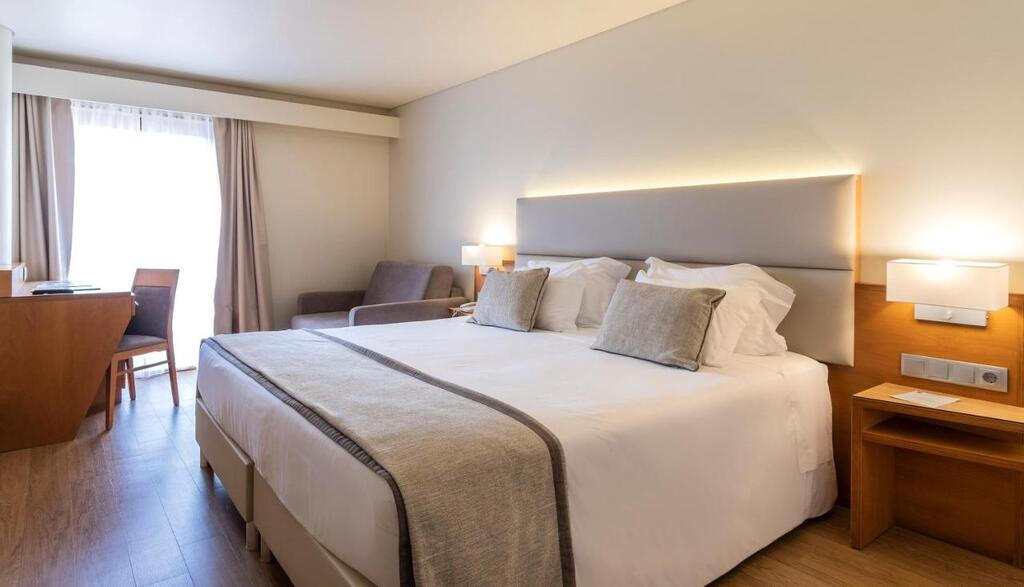 The Azoriani Boutique