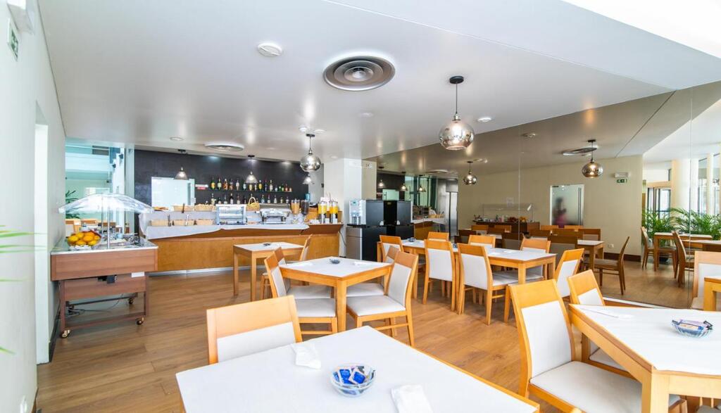 The Azoriani Boutique