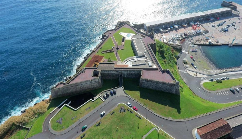 Pousada Forte Angra do Hero�smo