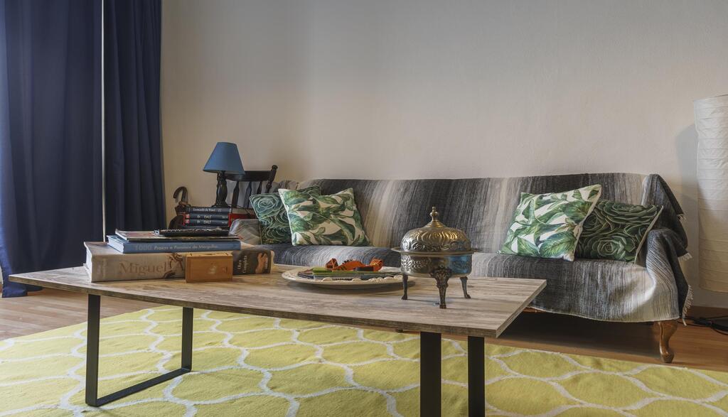 Marina Lounge Hostel