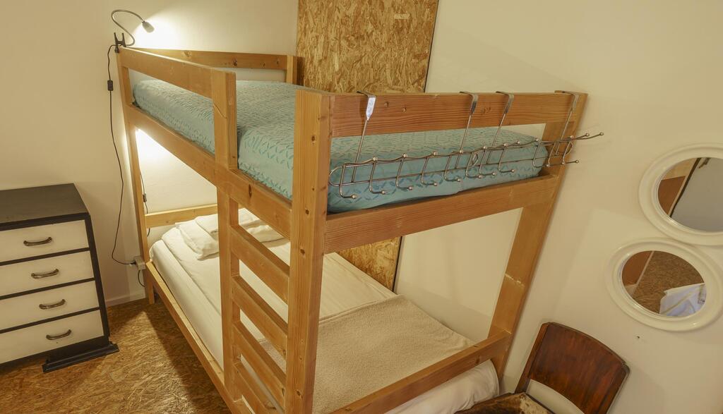 Marina Lounge Hostel