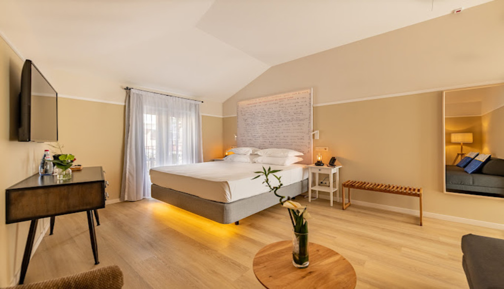 Pestana Fisherman Village