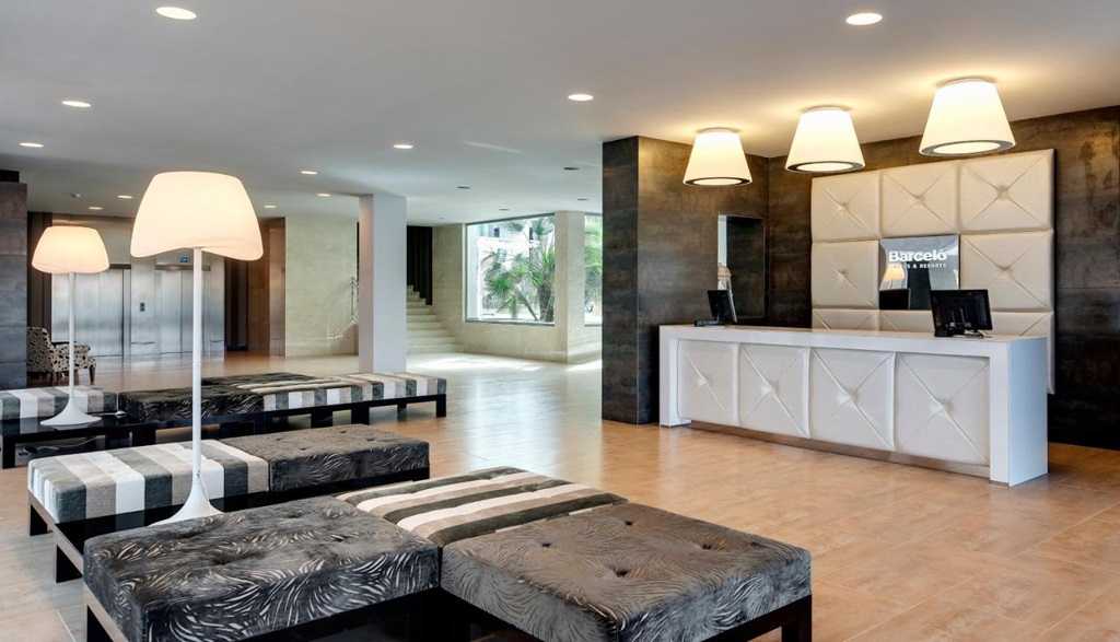 Barcelo Hamilton Menorca (Adults Only)