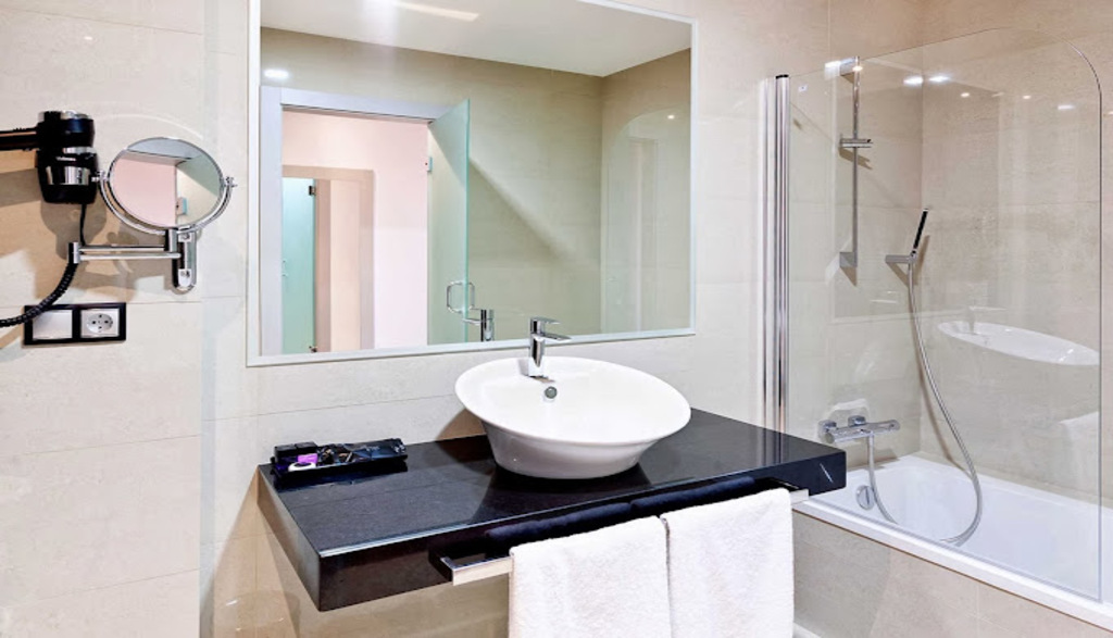 Dona Monse Hotel & Spa