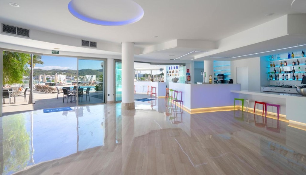 THB Ocean Beach - Adults Only