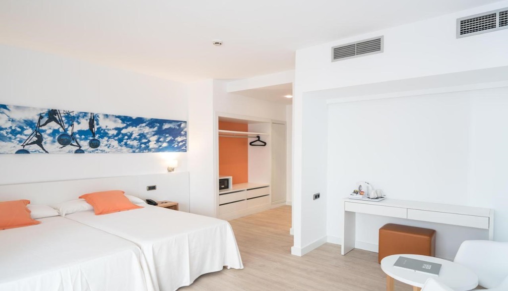 THB Ocean Beach - Adults Only