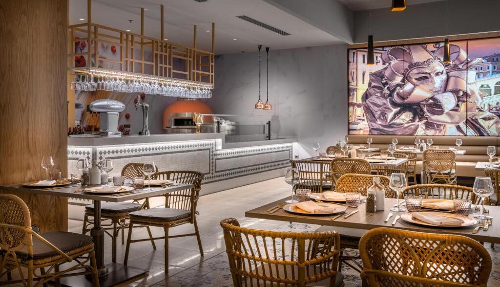 Elba Sara Beach & Golf Resort