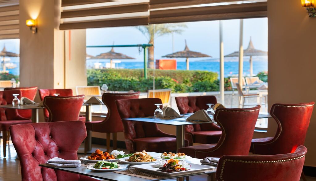 Beach Albatros Resort