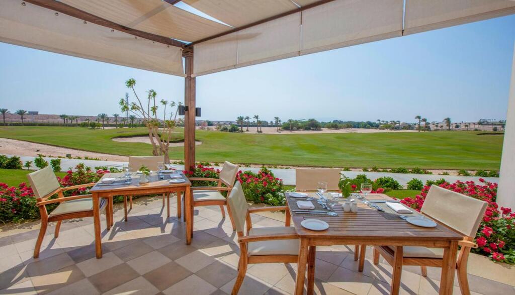 Jaz Saraya Palms Makadi