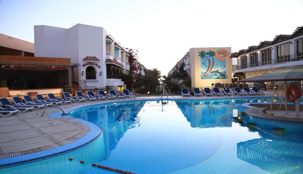 Minamark Beach Resort & Spa