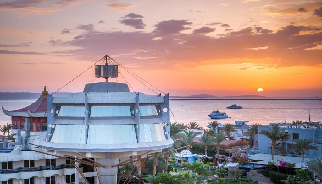 Seagull Beach Resort - Families & Couples Only