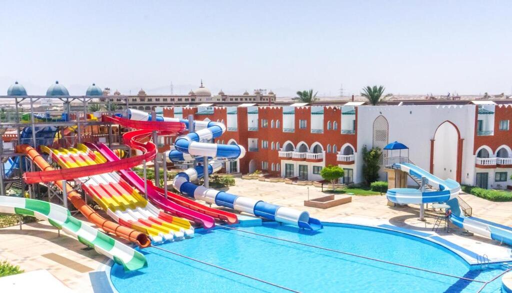 SUNRISE Garden Beach Resort