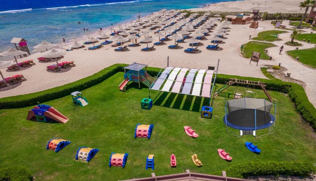 Charmillion Sea Life Resort