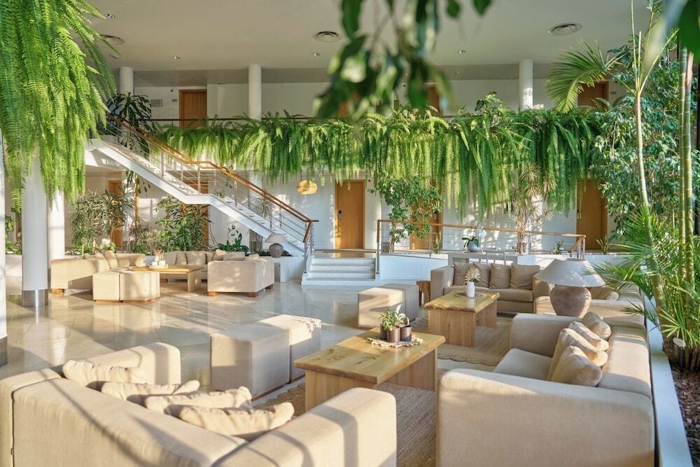 Caloura Hotel Resort