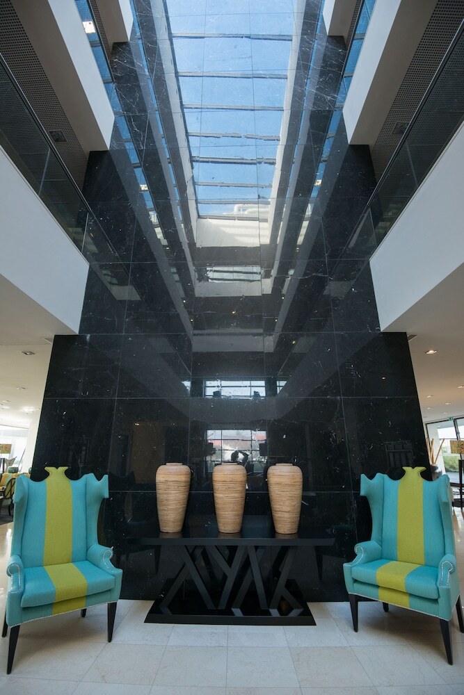 Azoris Royal Garden - Leisure & Conference Hotel