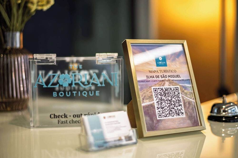The Azoriani Boutique