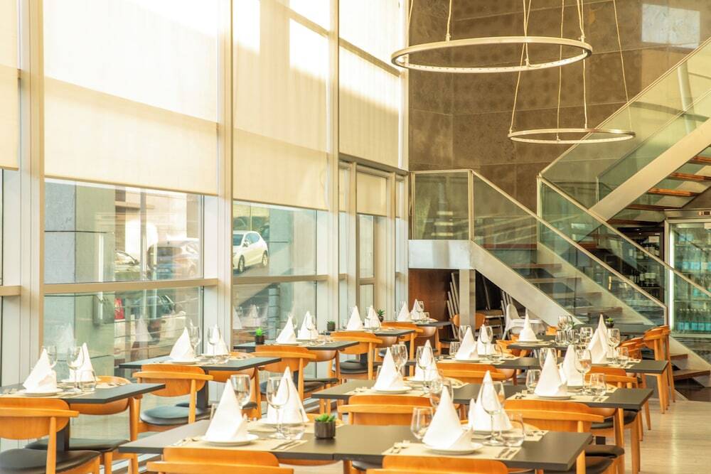 VIP Executive Azores Hotel