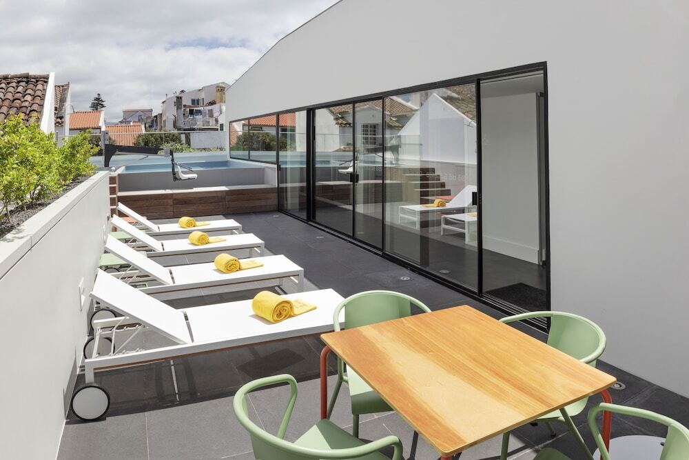 Casa da Galeria - Azores Art of Hosting