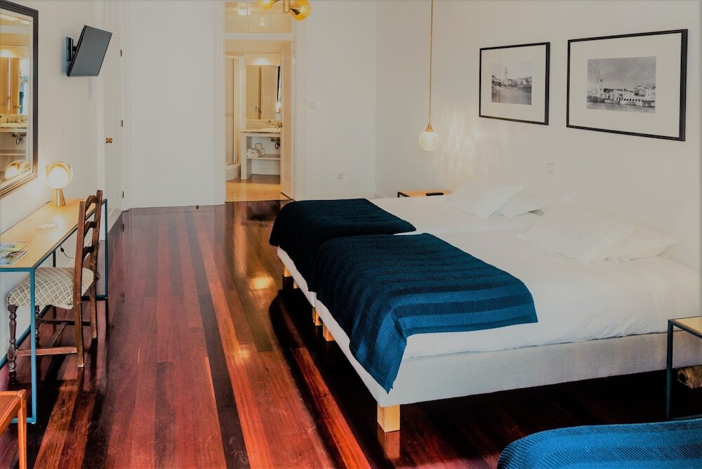 Comercial Azores Guest Hostel