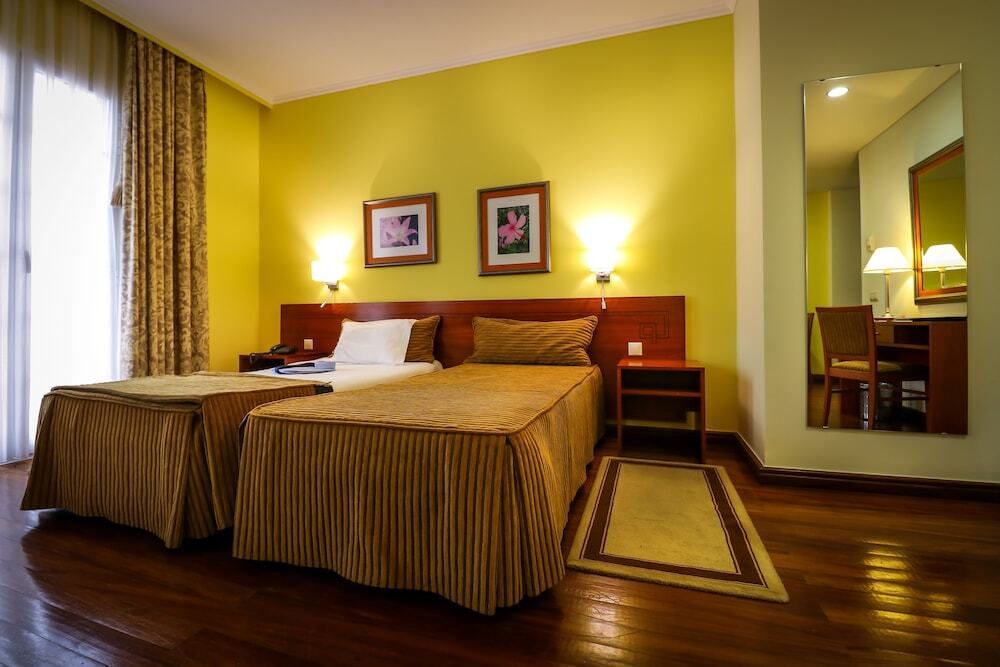 Hotel Cam�es