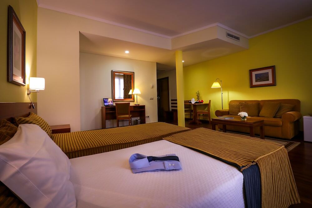 Hotel Cam�es