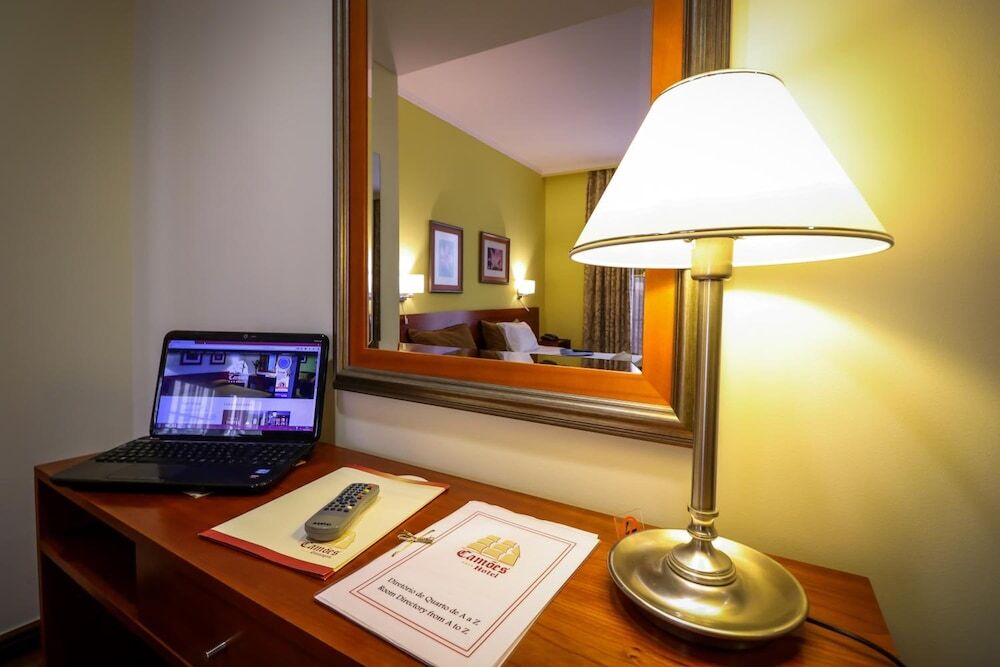 Hotel Cam�es