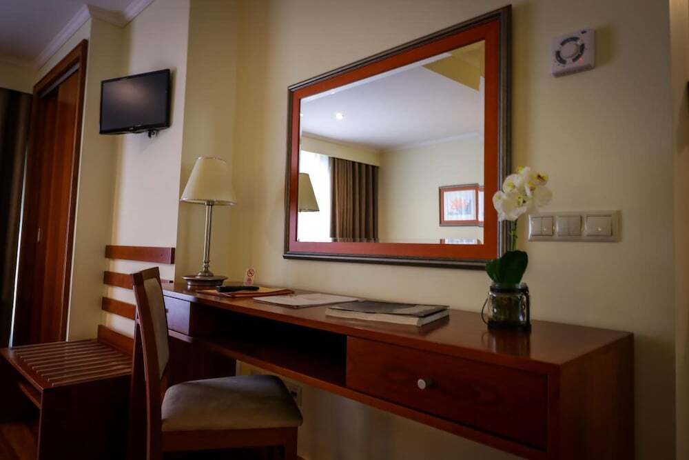 Hotel Cam�es