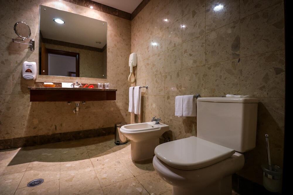Hotel Cam�es