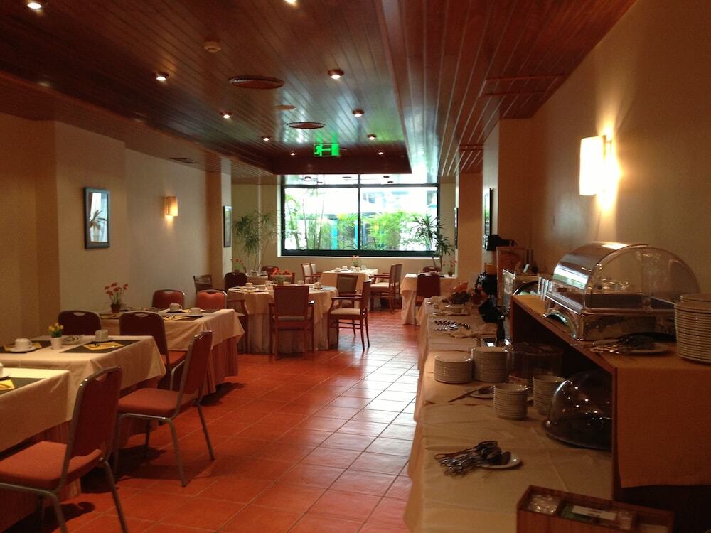 Hotel Cam�es