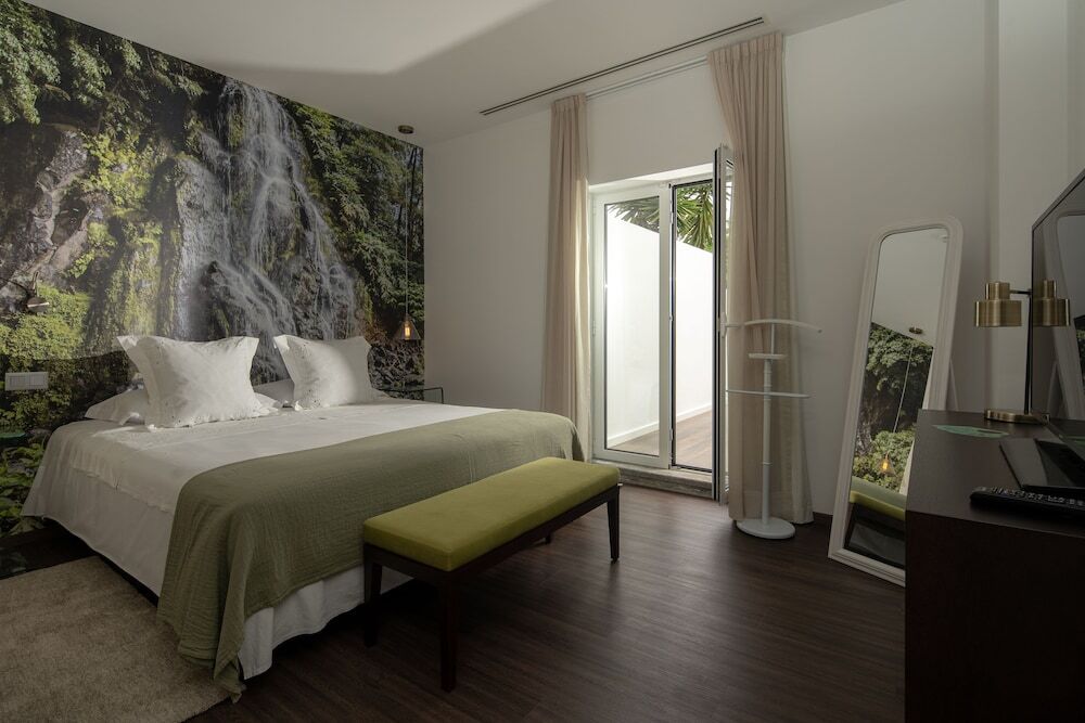 Senhora da Rosa, Tradition & Nature Hotel