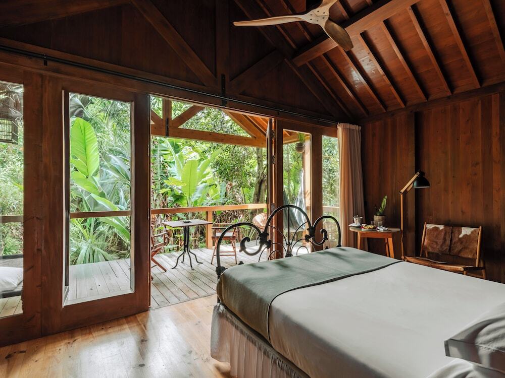 Senhora da Rosa, Tradition & Nature Hotel