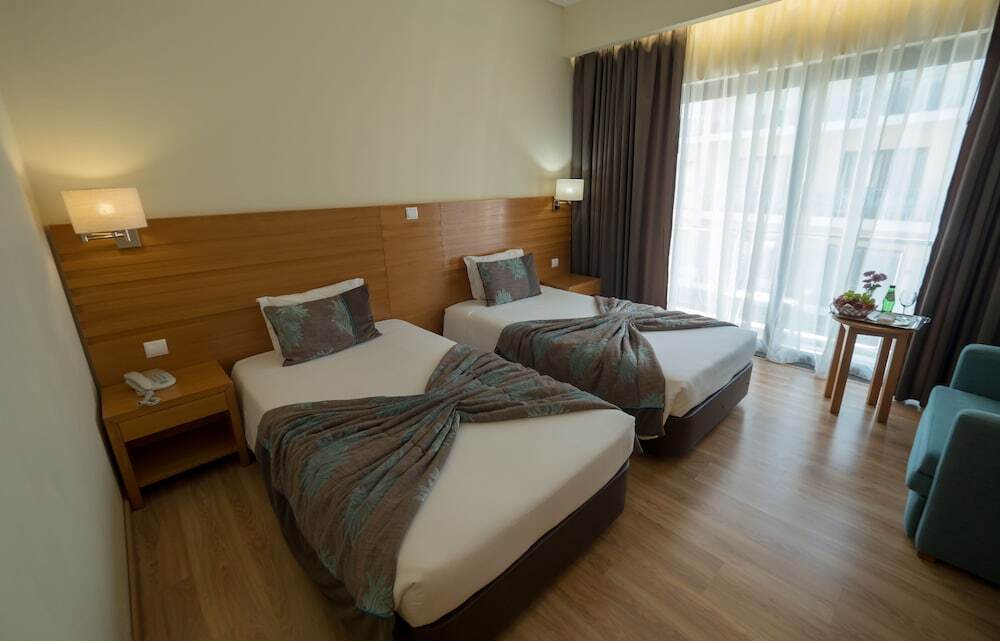 Hotel Caravelas