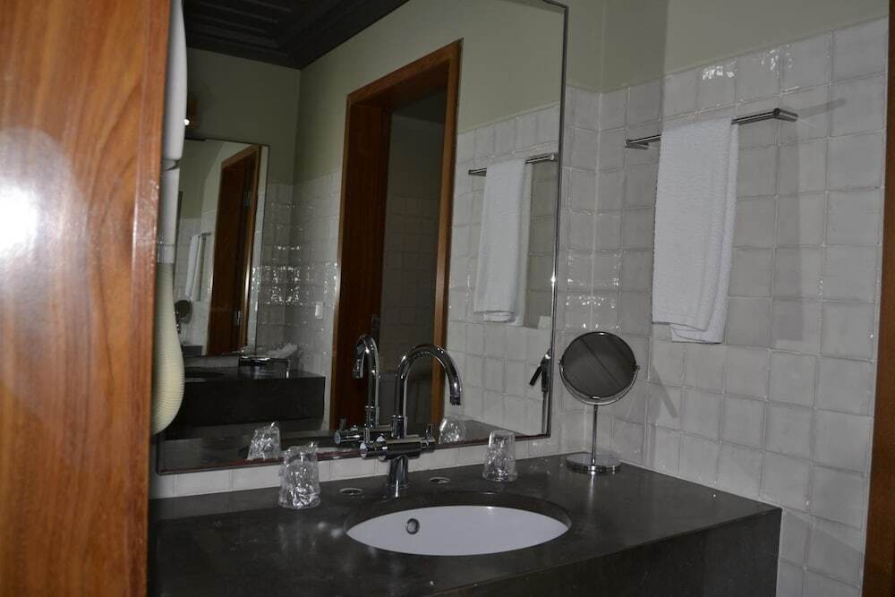 Pousada Forte Angra do Hero�smo