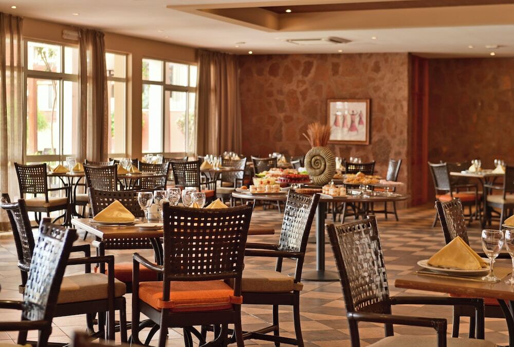 Pestana Tr�pico