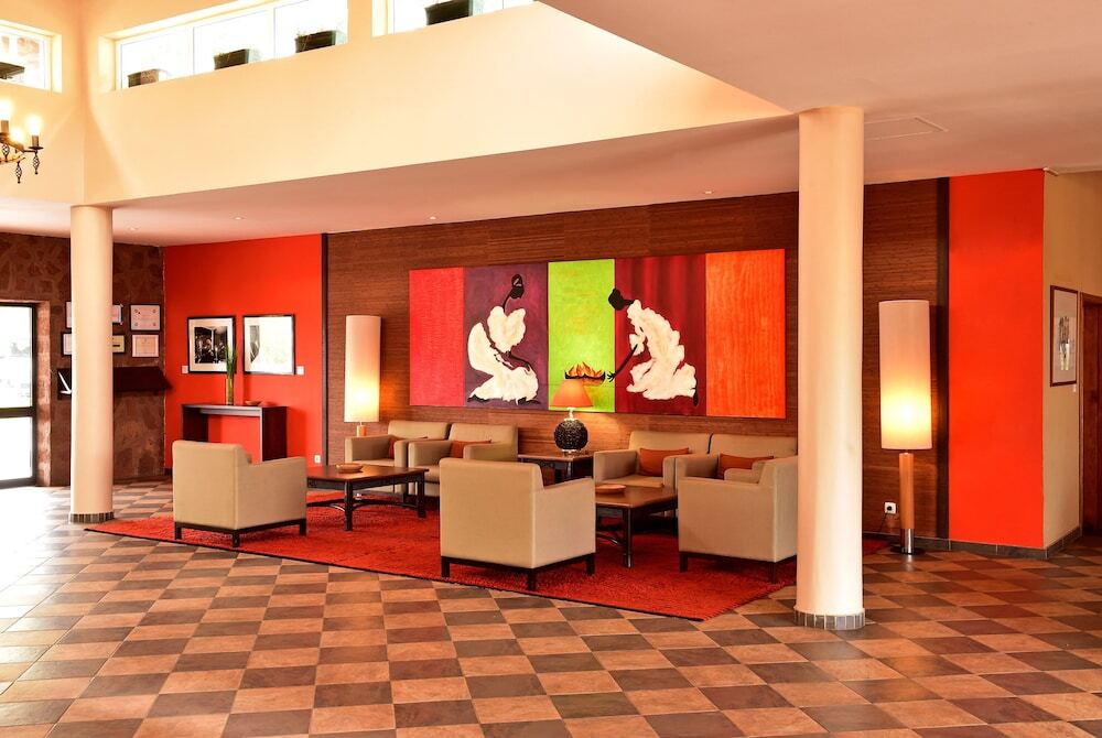 Pestana Tr�pico