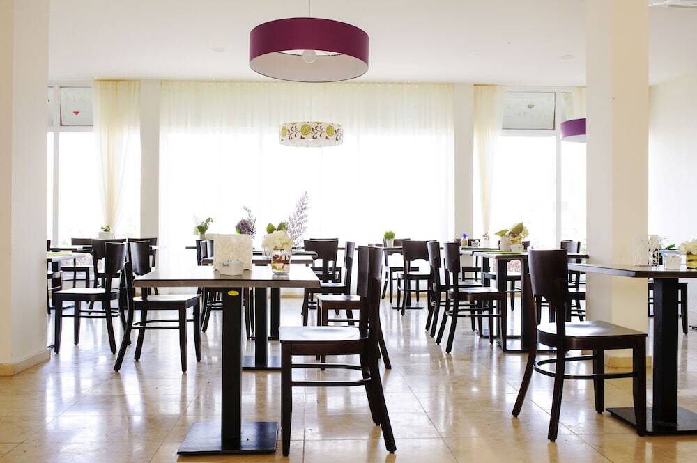 Ouril Hotel Pont�o