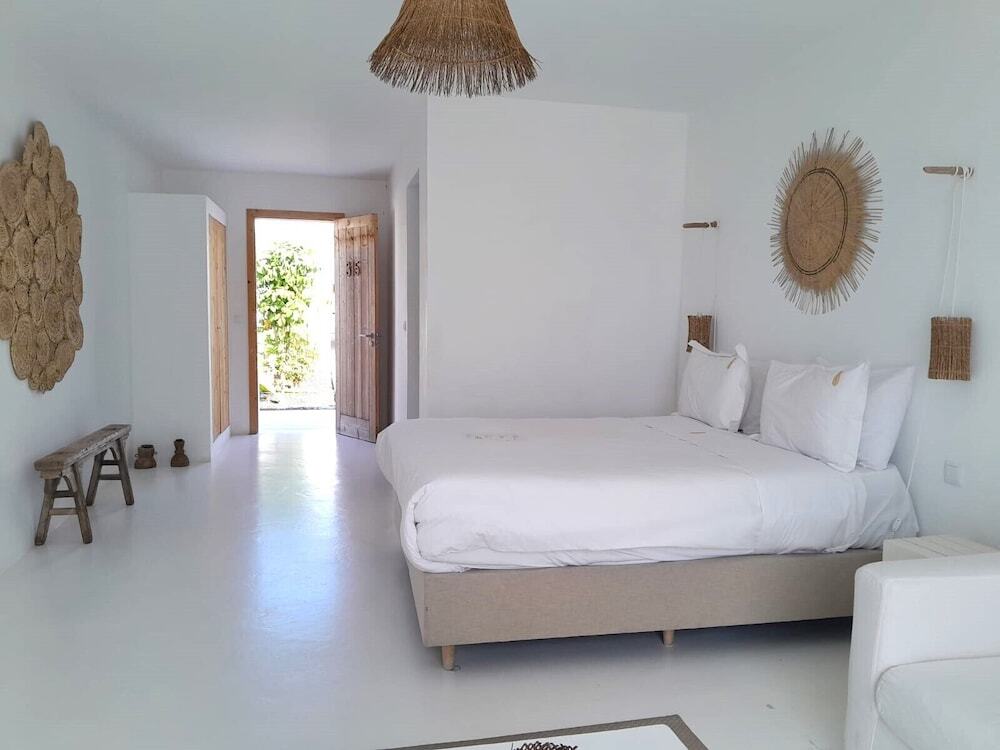 Mansa Marina Hotel
