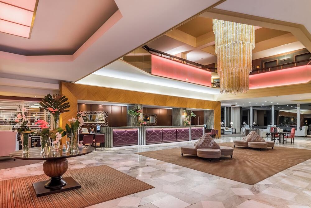 Pestana Carlton