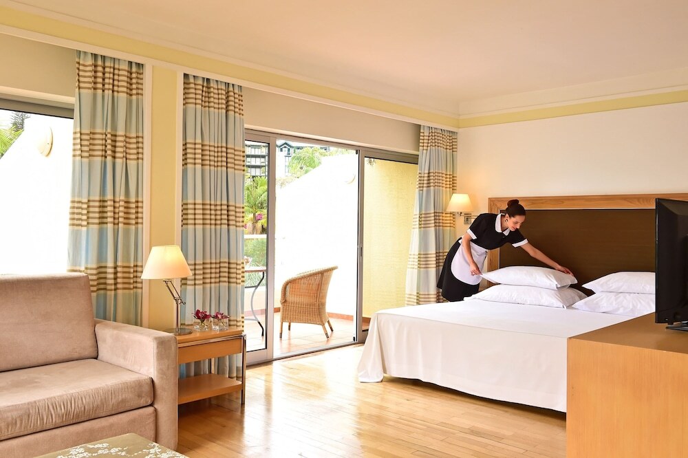 Pestana Carlton
