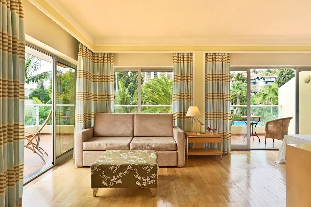 Pestana Carlton