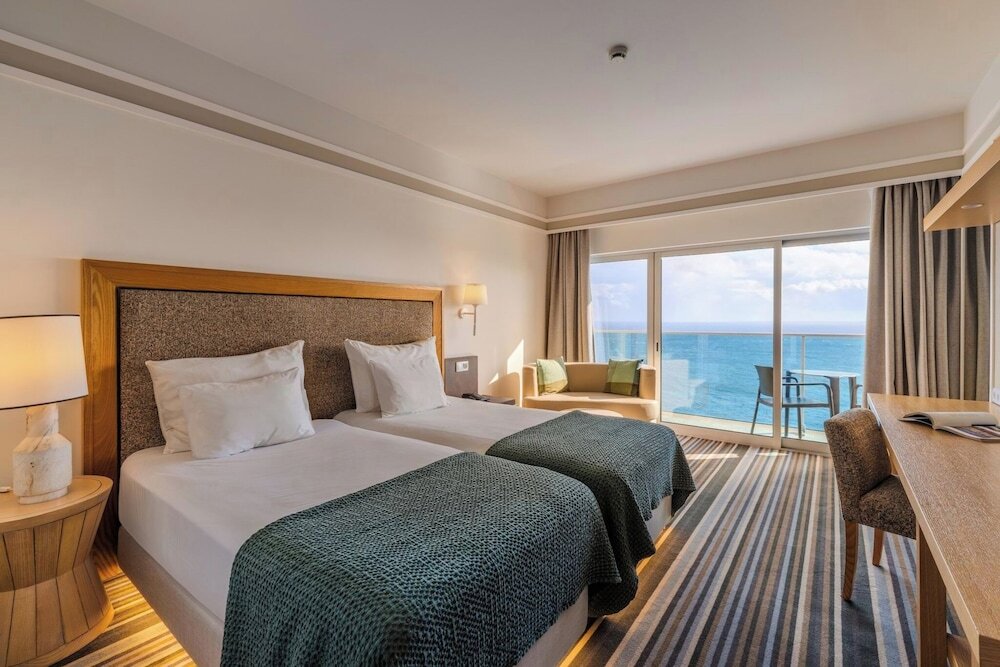 Pestana Carlton