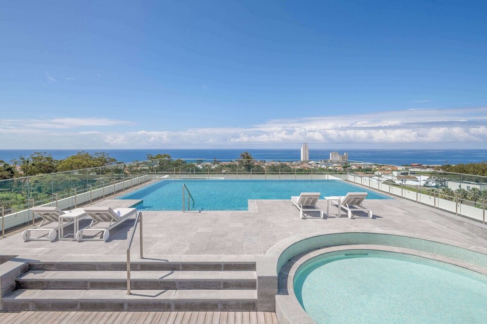 DoubleTree by Hilton Lagoa Azores